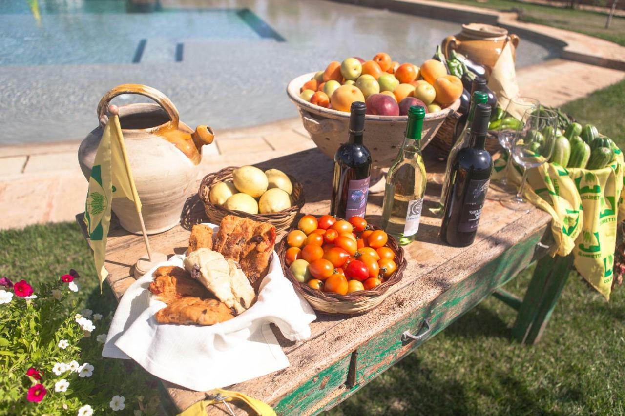 Agriturismo Li Calizzi Arte E Natura Novoli Εξωτερικό φωτογραφία